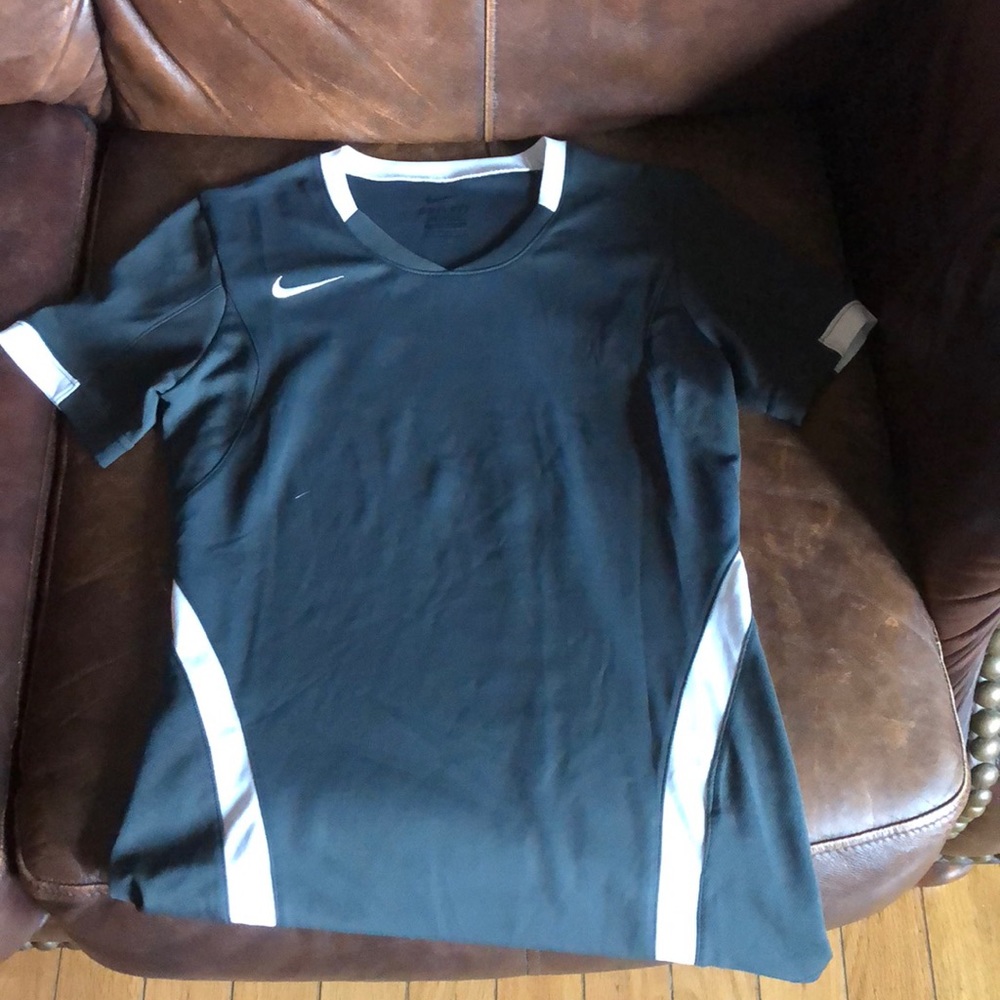 Nike T-shirt